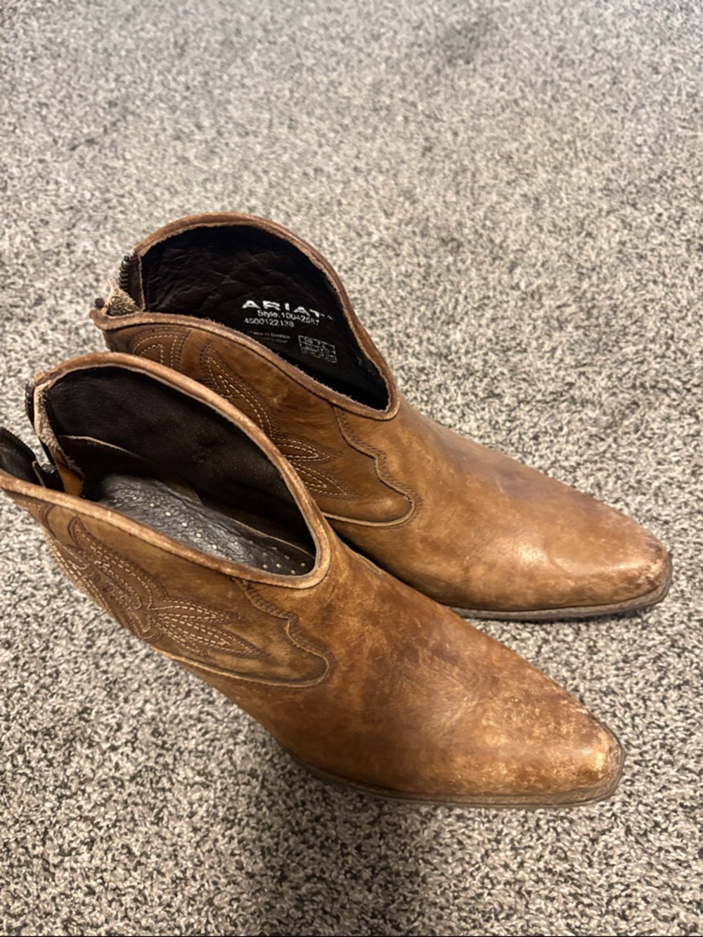 Women’s Ariat Brown Leather Western Ankle Boots 7.5 NWOB